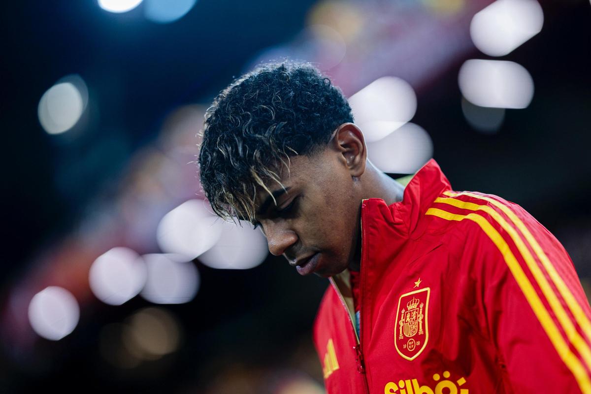 本轮亚冠精英观众人数：成都27836人居首，申花第4，海港第5（本轮亚冠精英上座人数榜：成都以27836人领跑，申花第4，海港第5）