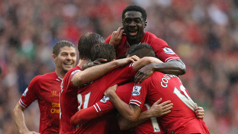 手感火热！字母哥半场10中8得到18分5篮板&次节12分（状态爆棚！字母哥半场10投8中轰下18分5板，次节独揽12分）