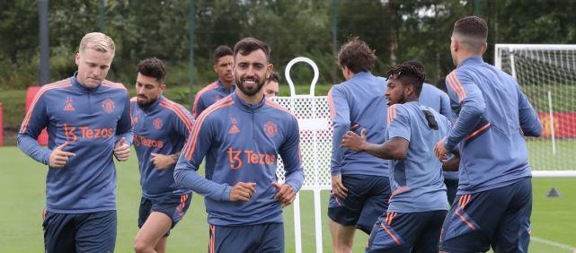 瓦拉内专访谈心理问题：展现脆弱的一面并不是软弱的表现（瓦拉内专访：直面心理难题，脆弱不等于软弱）