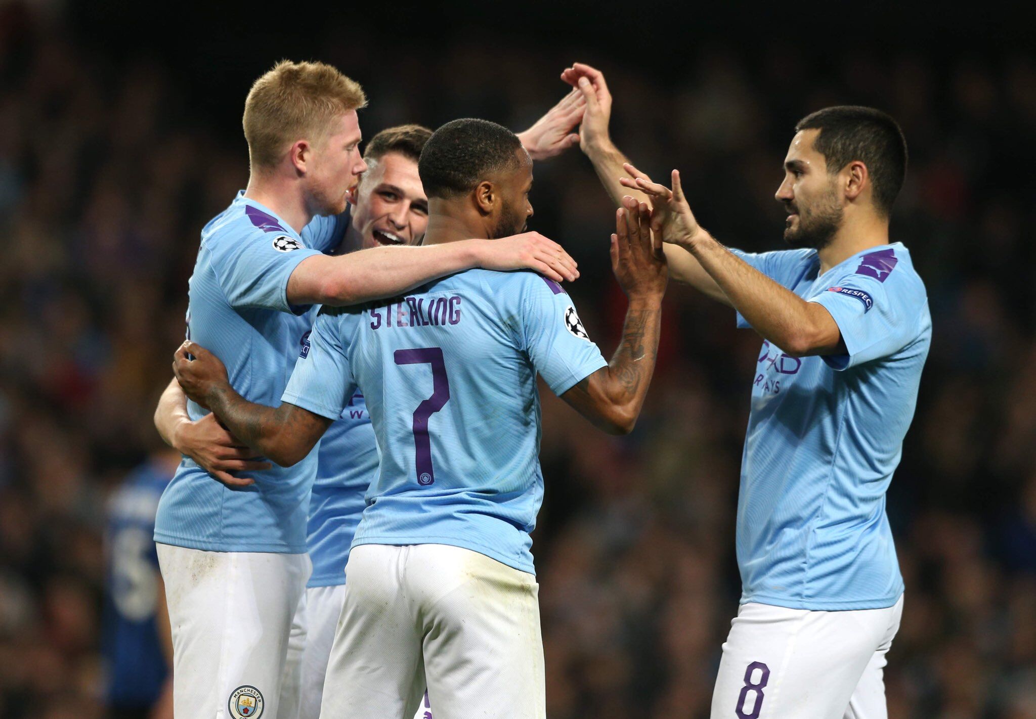 日职战报：桑塔纳等4人破门，浦和红钻4-0大胜川崎前锋（日职联快讯：浦和红钻4-0零封川崎前锋，桑塔纳领衔四人建功）