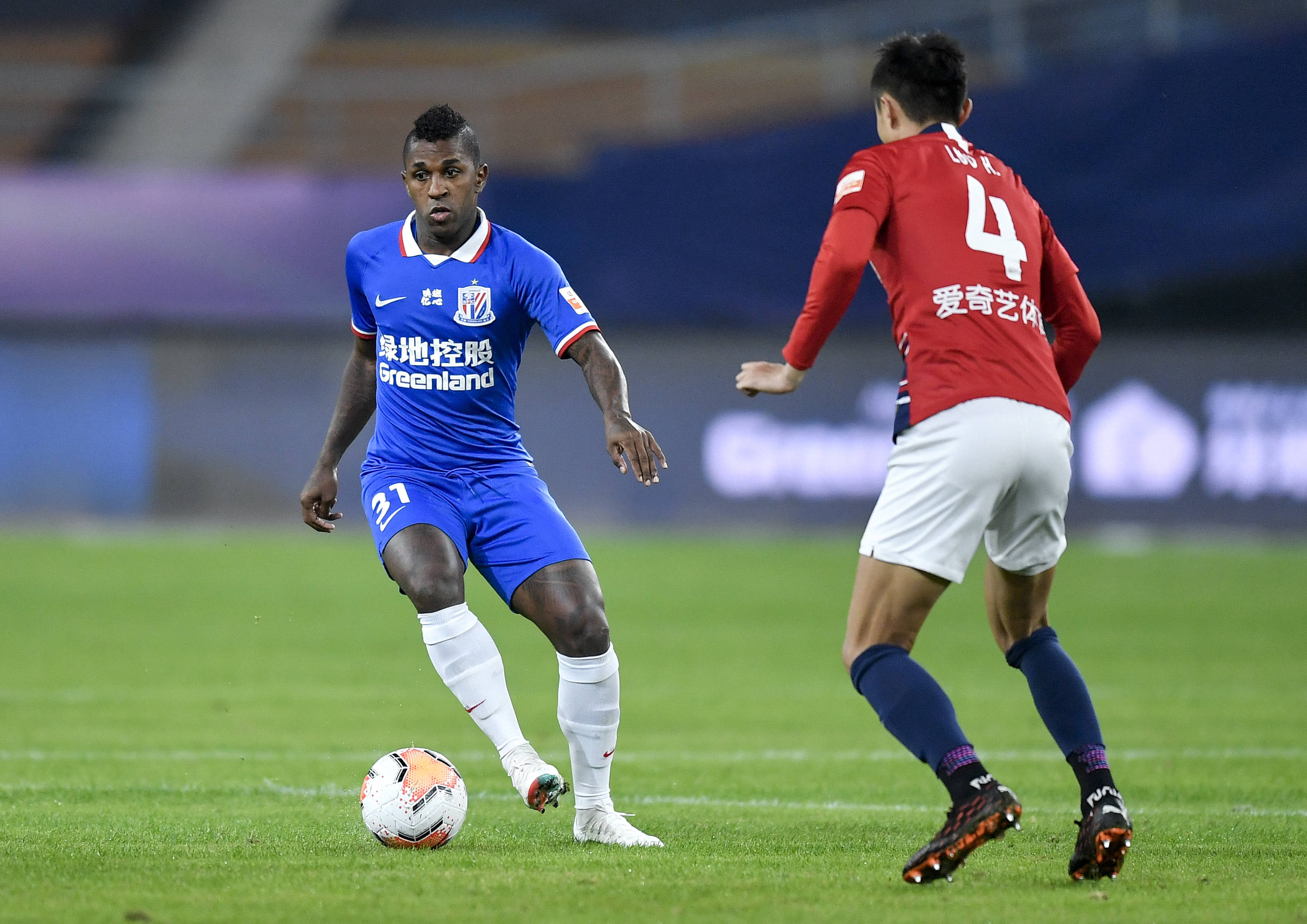 克亚尔：莱奥要变得更稳定，他能成为世界上最好的球员之一（克亚尔：莱奥若提升稳定性，有望跻身世界顶尖行列）