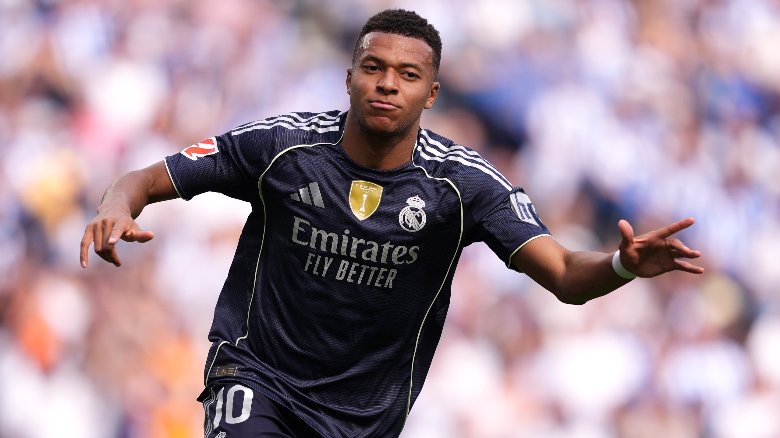 TA报道4-3-3阵型：起源于荷兰全攻全守，如今阵型界限已模糊（TA解读4-3-3：源自荷兰全攻全守，现代阵型边界愈加模糊）