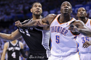 泽林斯基：如果这都能判点球，那所有的接触都是点球（泽林斯基质疑判罚：按这标准，所有接触都该判点球）