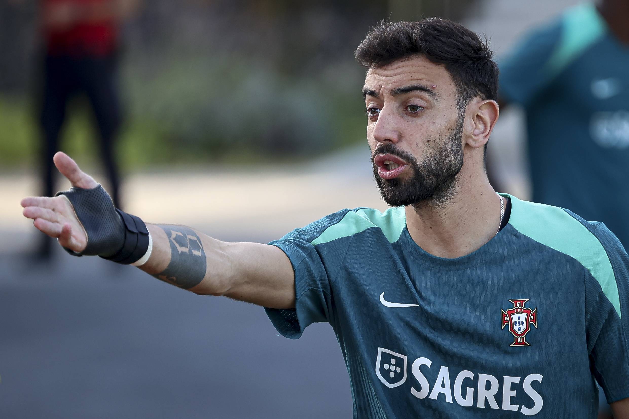 贝尔戈米：看看那不勒斯有多少人缺阵，如今他们比上赛季更强（贝尔戈米：尽管伤缺众多，如今的那不勒斯比上赛季更强）