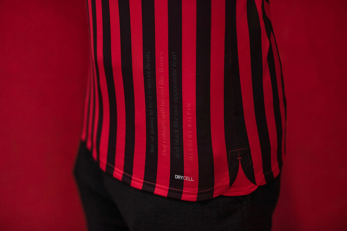 活塞双核同砍两双！康宁汉姆23分12助攻，杜伦16+16（活塞双子星齐收两双：康宁汉姆23分12助攻，杜伦16分16篮板）