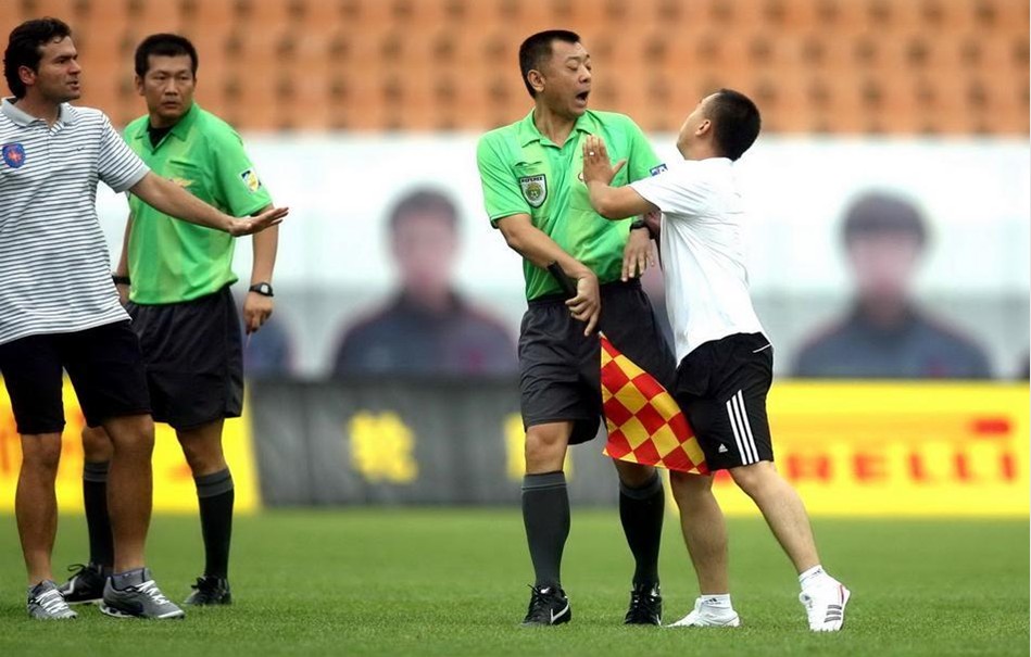 球队防守端数据大幅提升（球队防守效率显著攀升）