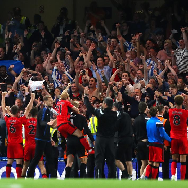 詹姆斯关键三分绝杀比赛（詹姆斯压哨三分终结战局）