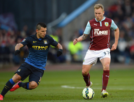 爱迪森巴杰2025季后赛轰3发本垒打，世界大赛G1代打满贯砲